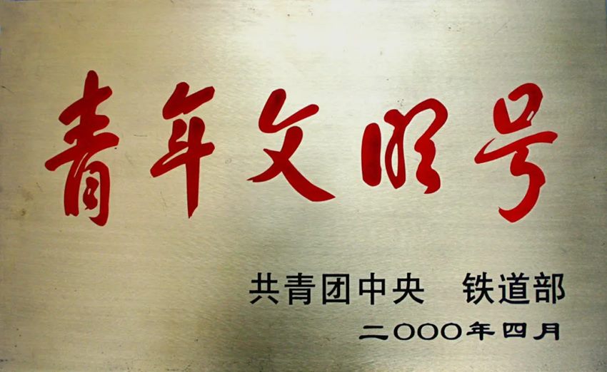 640_副本 640_副本